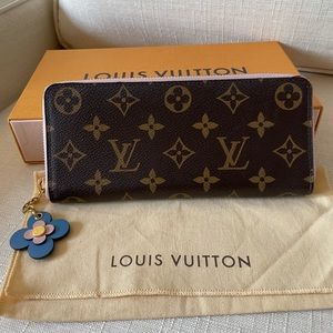 LOUIS VUITTON CLEMENCE WALLET BLOOMING FLOWER